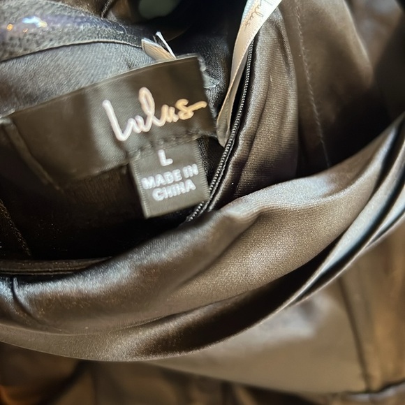 Stunning Arrival Black Satin Off-The-Shoulder Maxi Dress - Picture 11 of 11